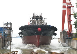 創(chuàng)新工藝顯神威，鎮(zhèn)江船廠(chǎng)3676kw全回轉(zhuǎn)拖船成功采用氣囊下水